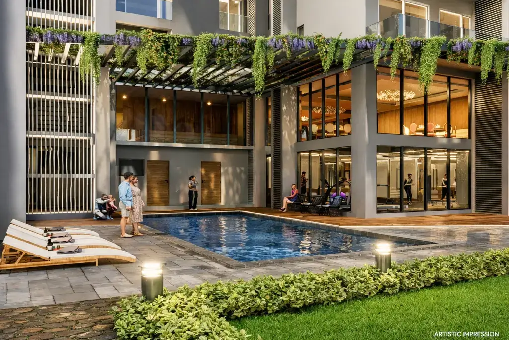 Eiffel Palm Vista Swimming Pool